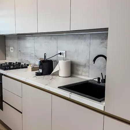 Mohost Eleven - Luxury With Mountain Views Apartamento Braşov